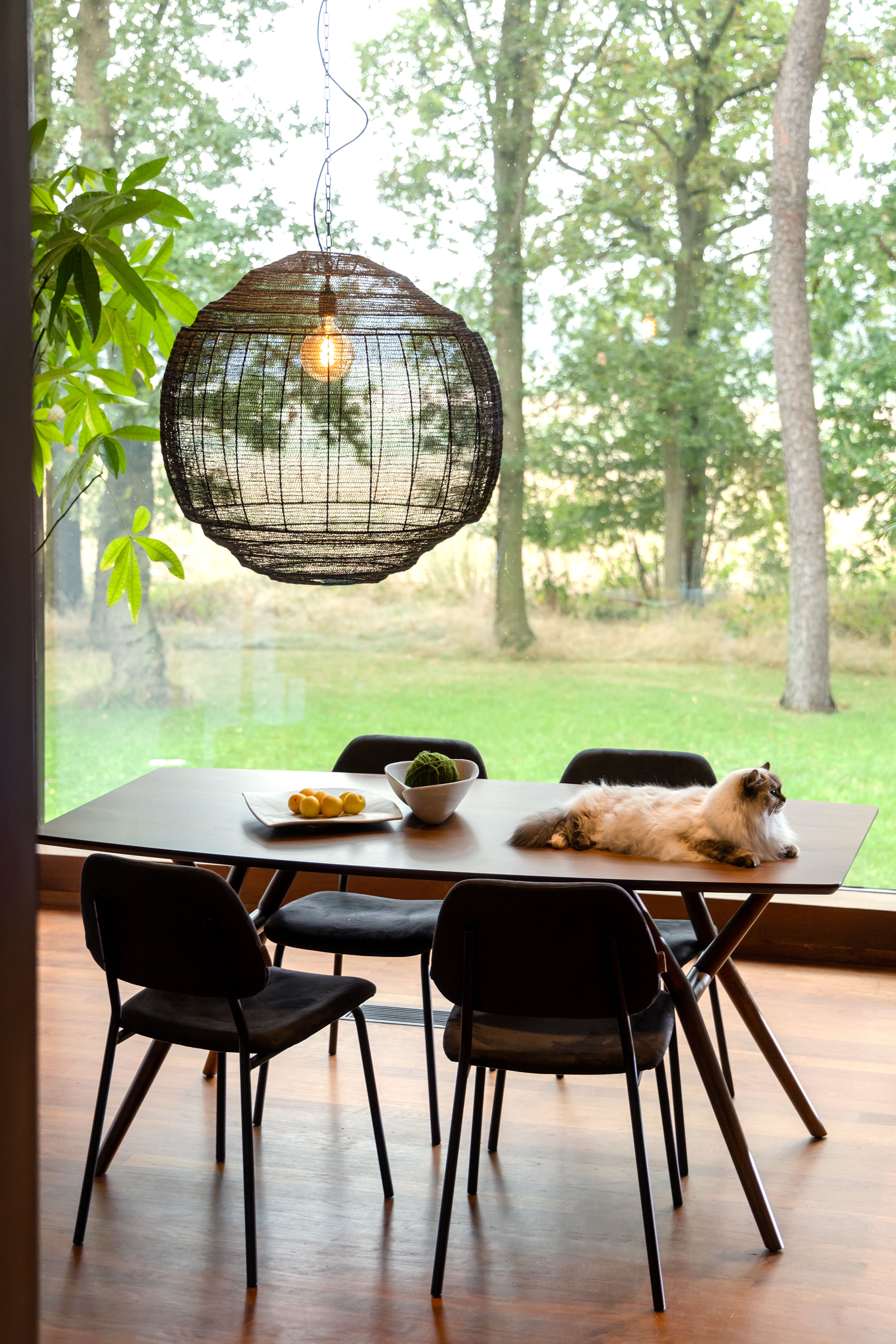 Dutchbone Meezan Black Metal Weave Pendant Light XL